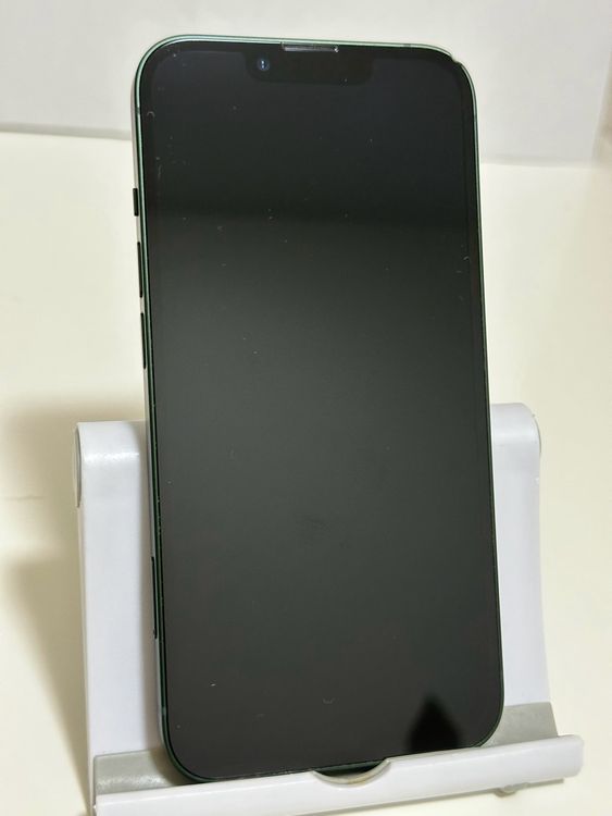 ���Хåƥ꡼85% SIM�ե꡼ iPhone13 128GB ���꡼��