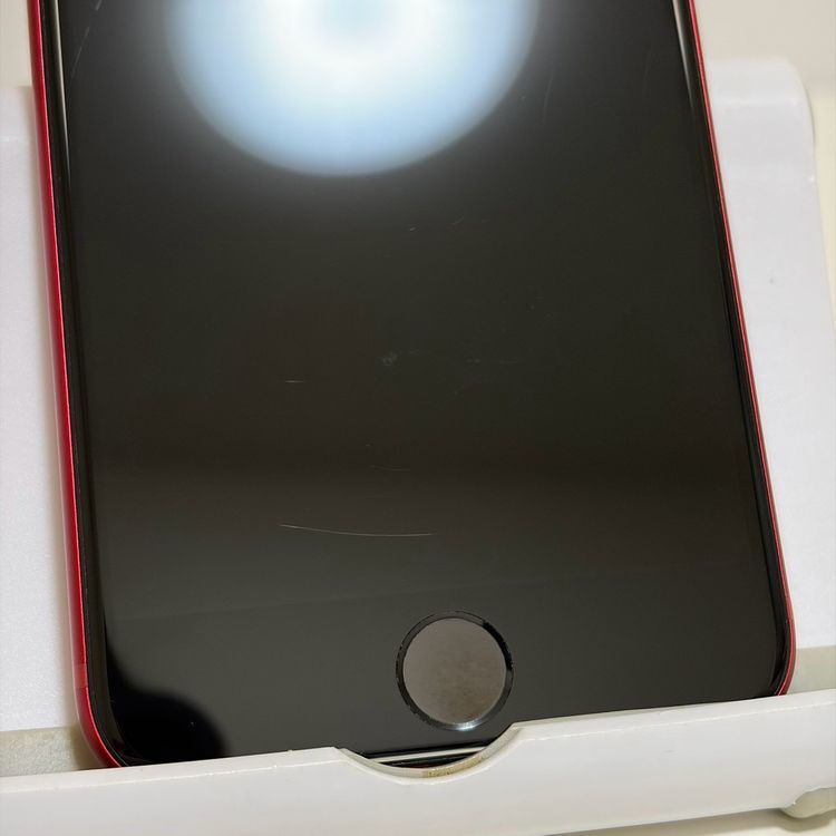 ���Хåƥ꡼90% SIM�ե꡼ iPhoneSE ��3���� 128GB ��å�