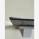 ��iPad Air ��1���� 32GB ���ڡ������쥤 SoftBank