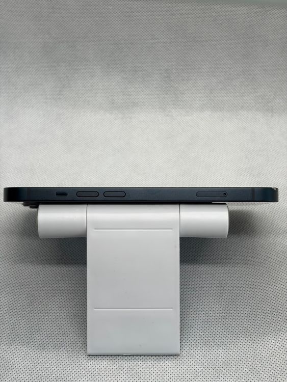 ���Хåƥ꡼87% SIM�ե꡼ iPhone13 128GB �ߥåɥʥ���