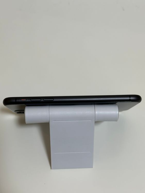 ��SIM�ե꡼ iPhone11 64GB �֥�å�