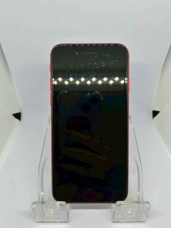 ��SIM�ե꡼ iPhoneSE��3����  64GB ��å� �Хåƥ꡼78%