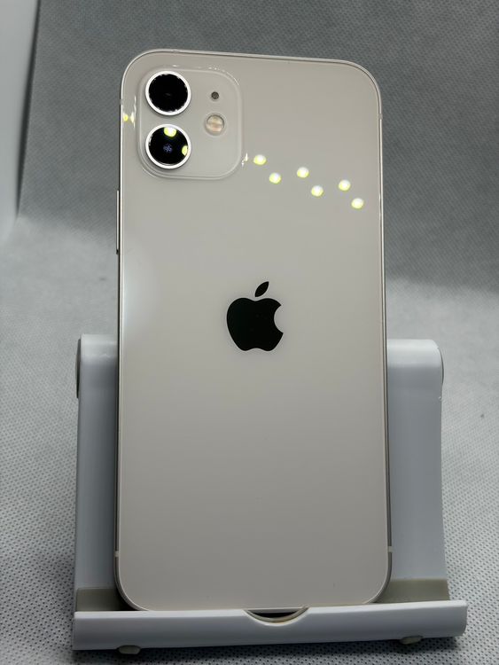 ���Хåƥ꡼96% Ķ���� SIM�ե꡼ iPhone12 128GB �ۥ磻��