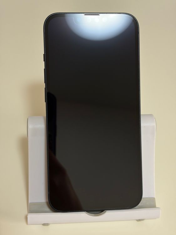 ���Хåƥ꡼84% ���� SIM�ե꡼ iPhone13 128GB �ߥåɥʥ���