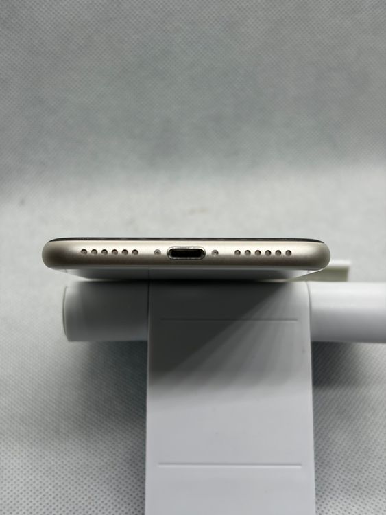 ���ϥԥͥ��ͥå� SIM�ե꡼ iPhoneSE ��3���� 64GB �������饤��