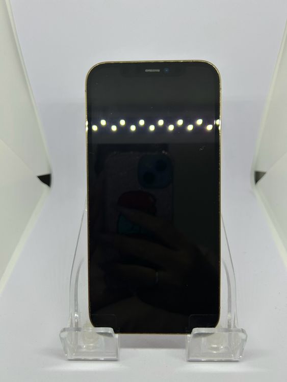 ��SIM�ե꡼ iPhone12Pro  256GB ������� �Хåƥ꡼72%