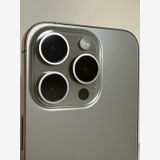 ���Хåƥ꡼85% SIM�ե꡼ iPhone15Pro 128GB �ʥ���������˥���