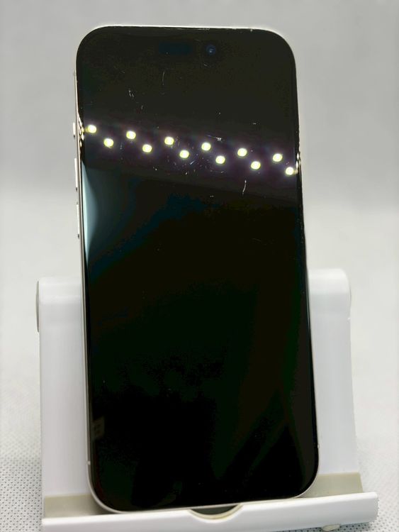 ���Хåƥ꡼88% SIM�ե꡼ iPhone15Pro 512GB �ۥ磻�ȥ����˥���