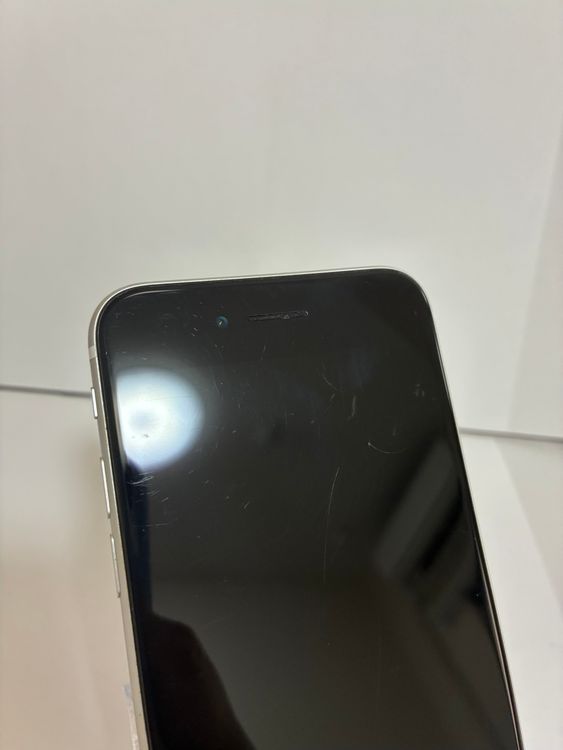 ���ϥԥͥ��ͥå�iPhoneSE�裲���� 64GB �ۥ磻��  ����̵��