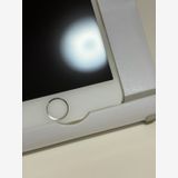 ��SIM�ե꡼ iPhone8 64GB ����С�