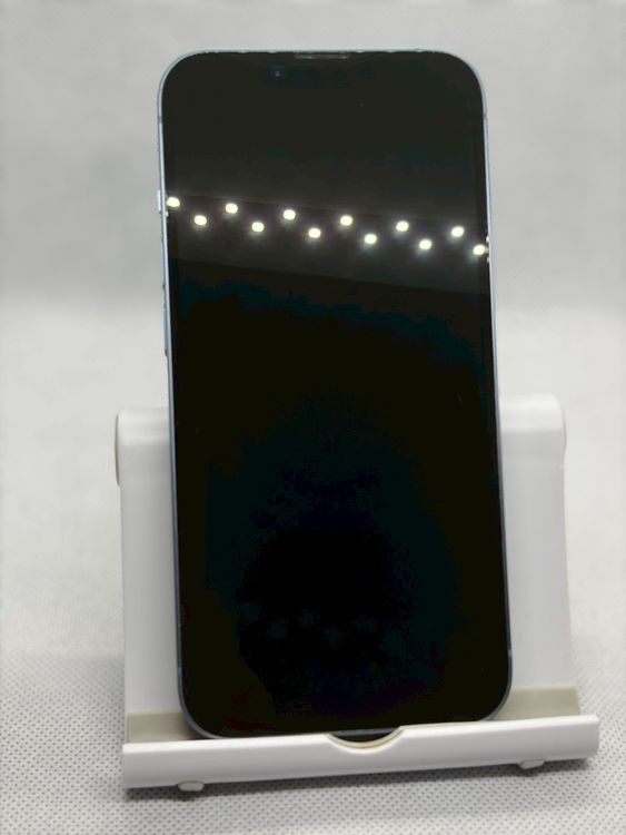 ���Хåƥ꡼84% SIM�ե꡼ iPhone14 128GB �֥롼