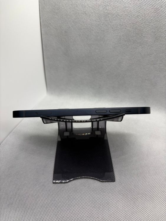 ���ϥԥͥ��ͥå� SIM�ե꡼ iPhone12 64GB �֥�å� �Хåƥ꡼86%