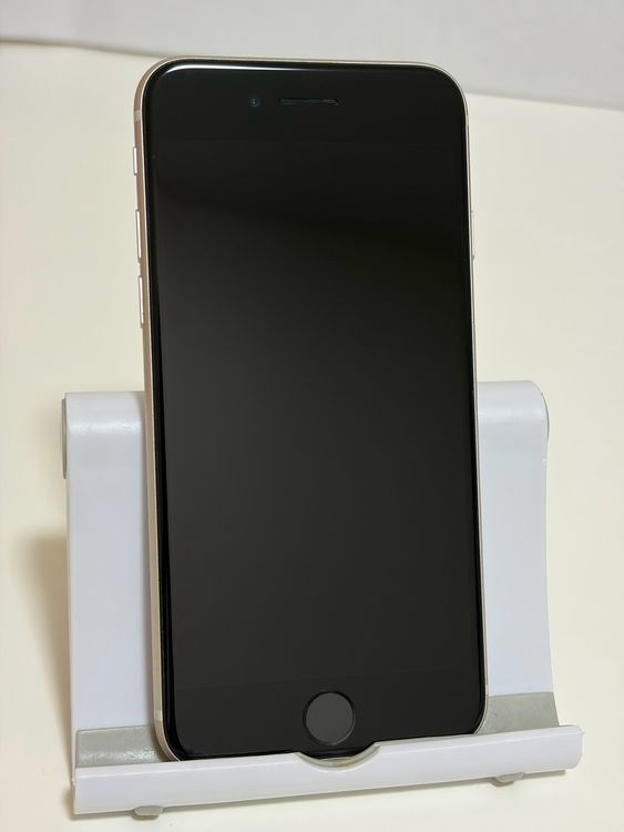 ������Ʊ�� SIM�ե꡼ iPhoneSE ��3���� 64GB �������饤��