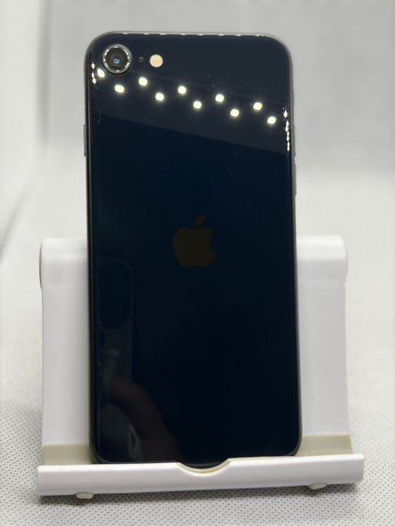 ���Хåƥ꡼92% SIM�ե꡼ iPhoneSE ��3���� 128GB �ߥåɥʥ���