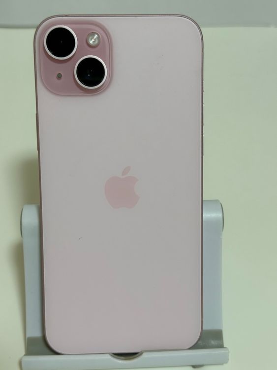 ���Хåƥ꡼82% SIM�ե꡼ iPhone15Plus 128GB �ԥ�