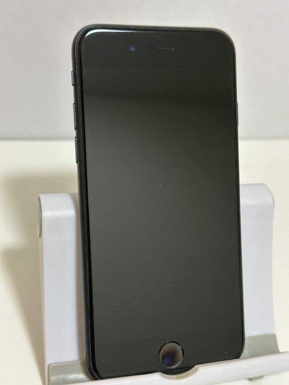 ���Хåƥ꡼86% SIM�ե꡼ iPhoneSE ��3���� 128GB �ߥåɥʥ���
