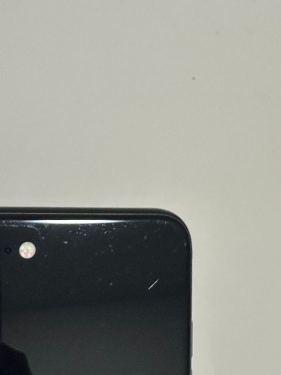 ��SIM�ե꡼ iPhoneSE ��3���� 64GB �ߥåɥʥ���