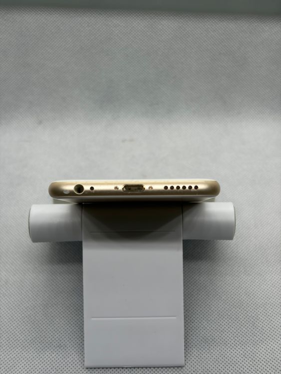 ���ϥԥͥ��ͥå� SIM�ե꡼ iPhone6s 64GB ������� �Хåƥ꡼81%