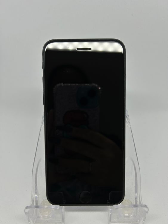 ���ϥԥͥ��ͥå� SIM�ե꡼ iPhoneSE��3����  64GB �ߥåɥʥ��� ����̵��