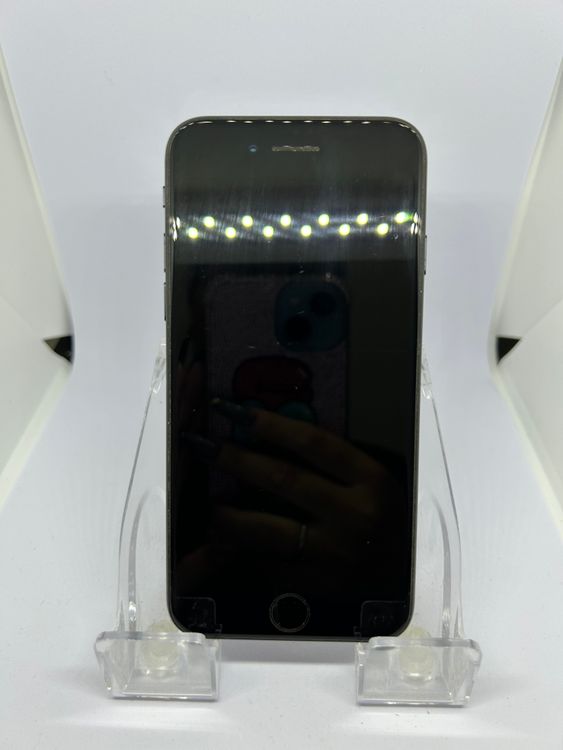 ��Ķ���� SIM�ե꡼ iPhoneSE��2����  128GB �֥�å� �Хåƥ꡼81%