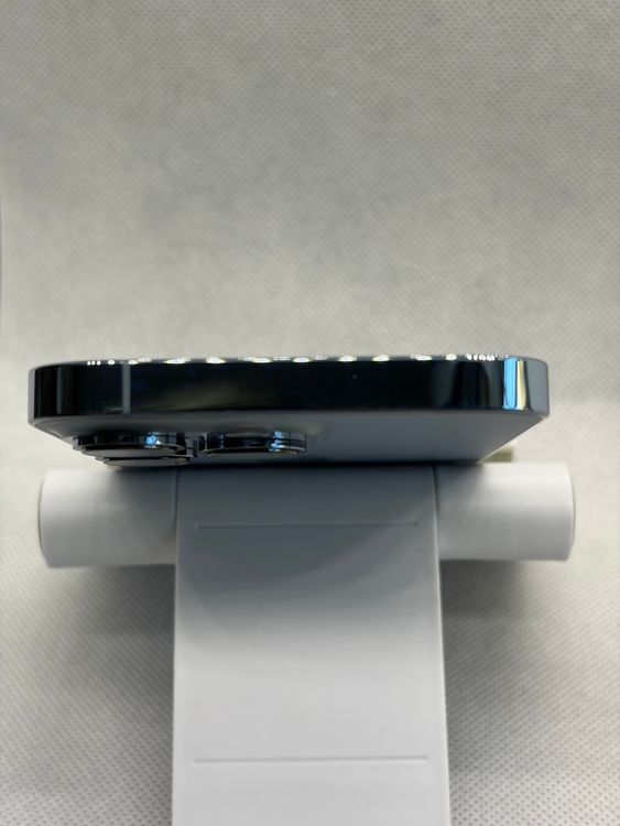 ��̤������ SIM�ե꡼ iPhone13Pro 256GB ������֥롼