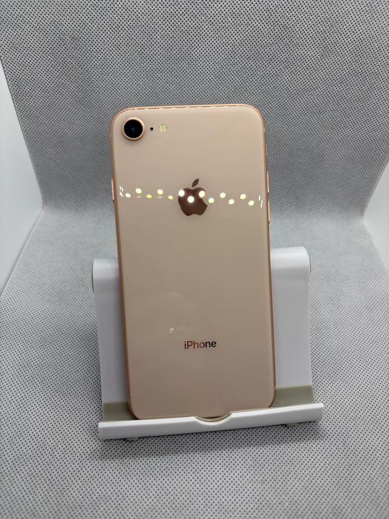 ���ϥԥͥ��ͥå� SIM�ե꡼ iPhone8 64GB ������� �Хåƥ꡼88%