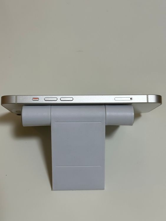 ��SIM�ե꡼ iPhone13 128GB �������饤��