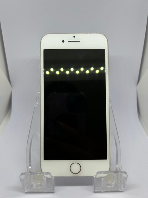 ��SIM�ե꡼ iPhone7  128GB ����С� �Хåƥ꡼59%