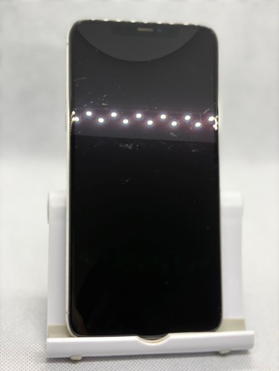 ���Хåƥ꡼83% SIM�ե꡼ iPhone11ProMax 512GB ����С�
