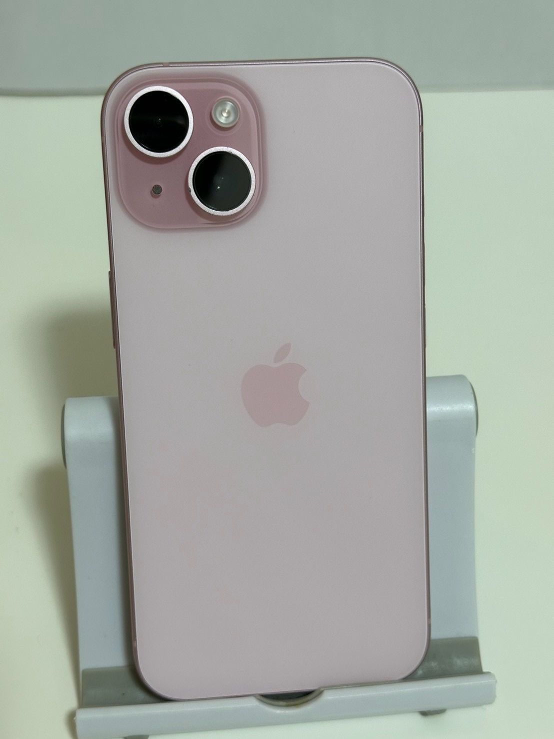 ムスビー｜○バッテリー83% SIMフリー iPhone15 256GB ピンク