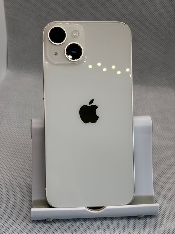 ���Хåƥ꡼82% Ķ���� SIM�ե꡼ iPhone14 128GB �������饤��