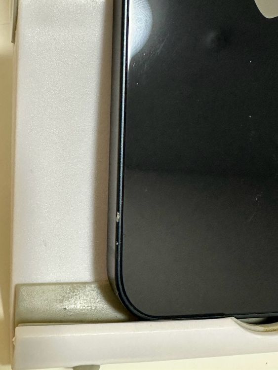 ���Хåƥ꡼85% SIM�ե꡼ iPhone13mini 128GB �ߥåɥʥ���