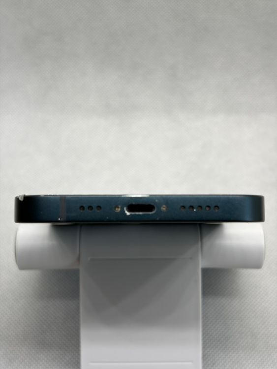 ���Хåƥ꡼87% SIM�ե꡼ iPhone13 128GB �ߥåɥʥ���