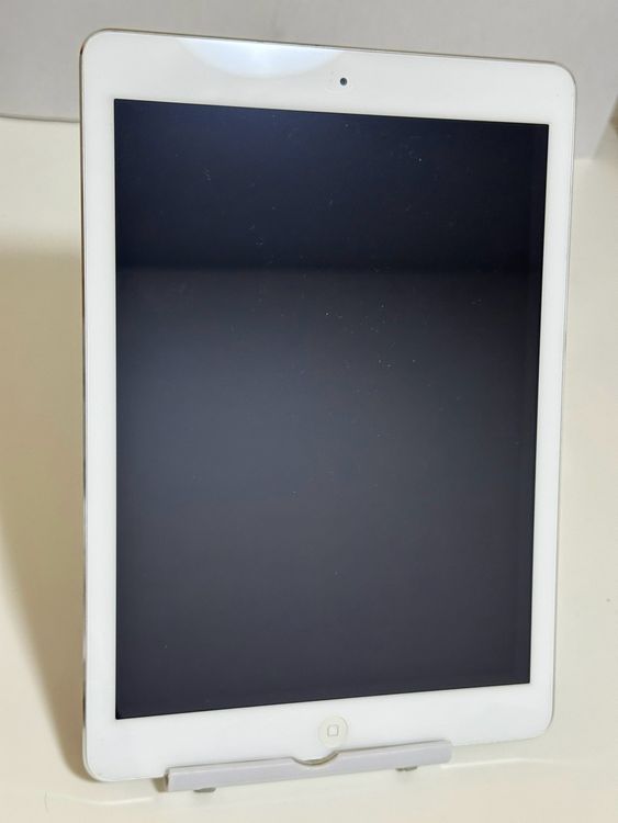 ������ iPad Air ��1���� 128GB ����С� Wi-Fi��ǥ�