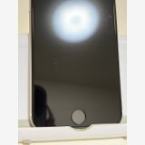 ���Хåƥ꡼82% SIM�ե꡼ iPhoneSE ��2���� 64GB �ۥ磻��
