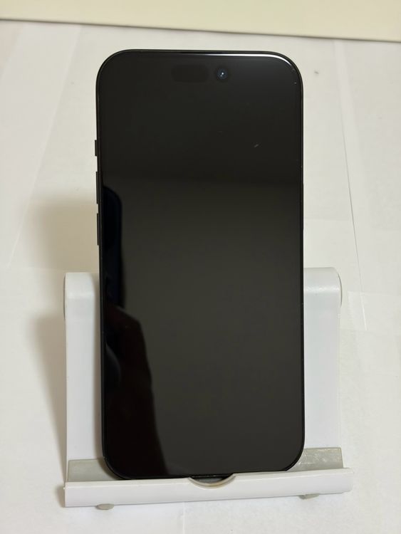 ���Хåƥ꡼84% SIM�ե꡼ iPhone15 128GB �֥�å�