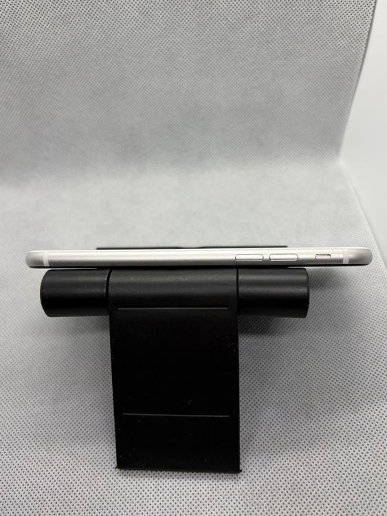 ���ϥԥͥ��ͥå� SIM�ե꡼ iPhoneSE ��2���� 256GB �ۥ磻��