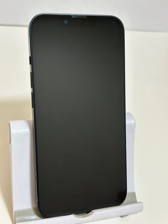���Хåƥ꡼84% SIM�ե꡼ iPhone14 128GB �ߥåɥʥ���