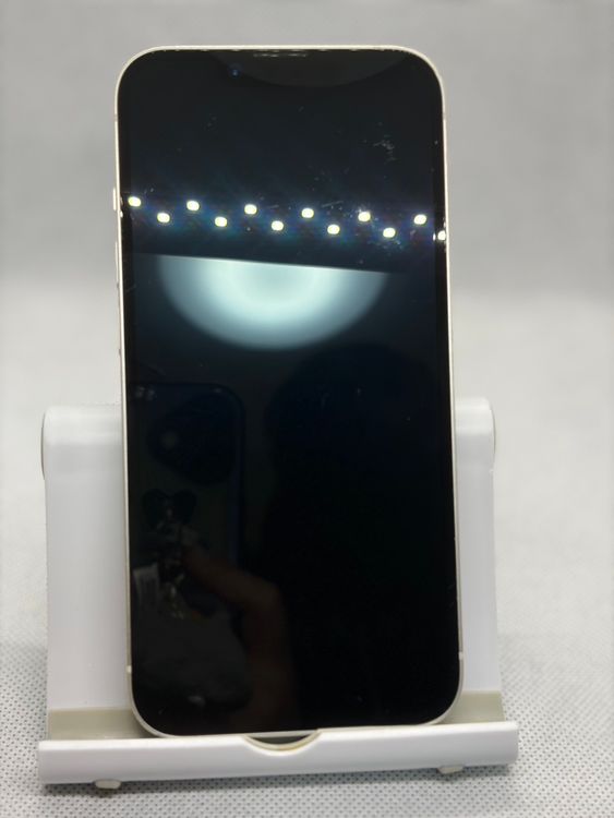 ���Хåƥ꡼84% SIM�ե꡼ iPhone14 128GB