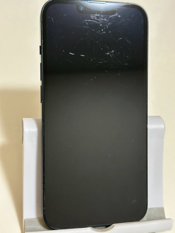 ���Хåƥ꡼82% SIM�ե꡼ iPhone14 128GB �ߥåɥʥ���