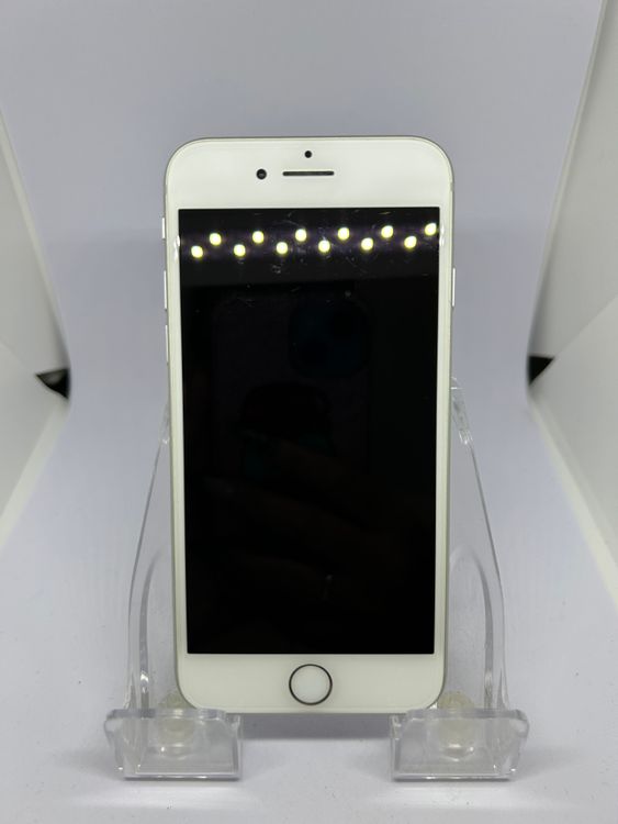 ��SIM�ե꡼ iPhone8  64GB ����С�