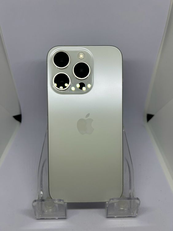 ��Ķ���� SIM�ե꡼ iPhone15Pro  512GB �ۥ磻�ȥ����˥���