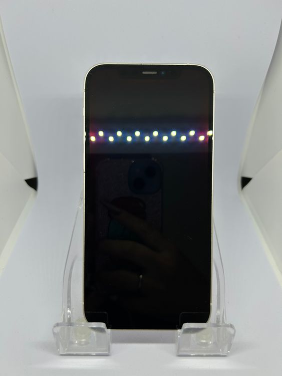��SIM�ե꡼ iPhone12  128GB �ۥ磻��