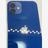 ���Хåƥ꡼84% SIM�ե꡼ iPhone12 128GB �֥롼