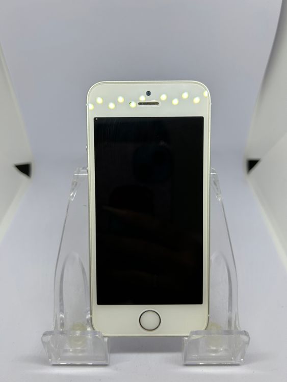 ��SIM�ե꡼ iPhoneSE  64GB ����С� �Хåƥ꡼78%