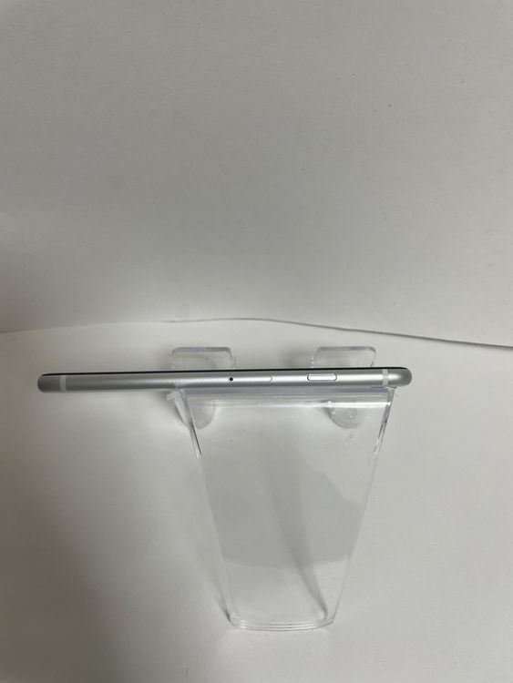 ϥԥͥͥå SIMե꡼ iPhoneSE裲  128GB ۥ磻 ̵
