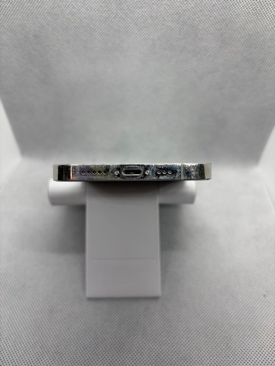 ���Хåƥ꡼91% SIM�ե꡼ iPhone12Pro 128GB ����С�