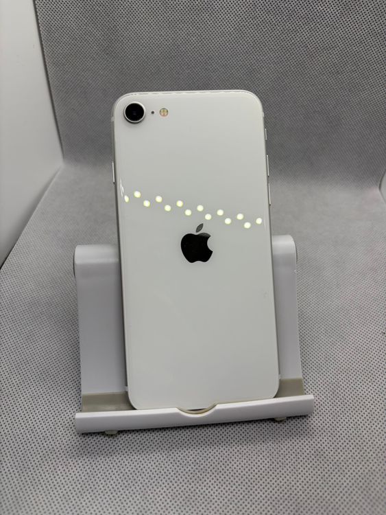 ���Хåƥ꡼93% SIM�ե꡼ iPhoneSE ��2���� 128GB �ۥ磻��