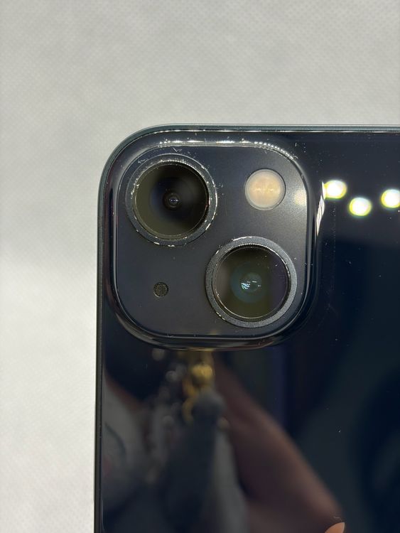 ���Хåƥ꡼84% ���� SIM�ե꡼ iPhone13 128GB �ߥåɥʥ���