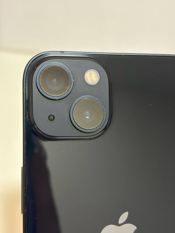 ���Хåƥ꡼84% Ķ���� SIM�ե꡼ iPhone13 128GB �ߥåɥʥ���